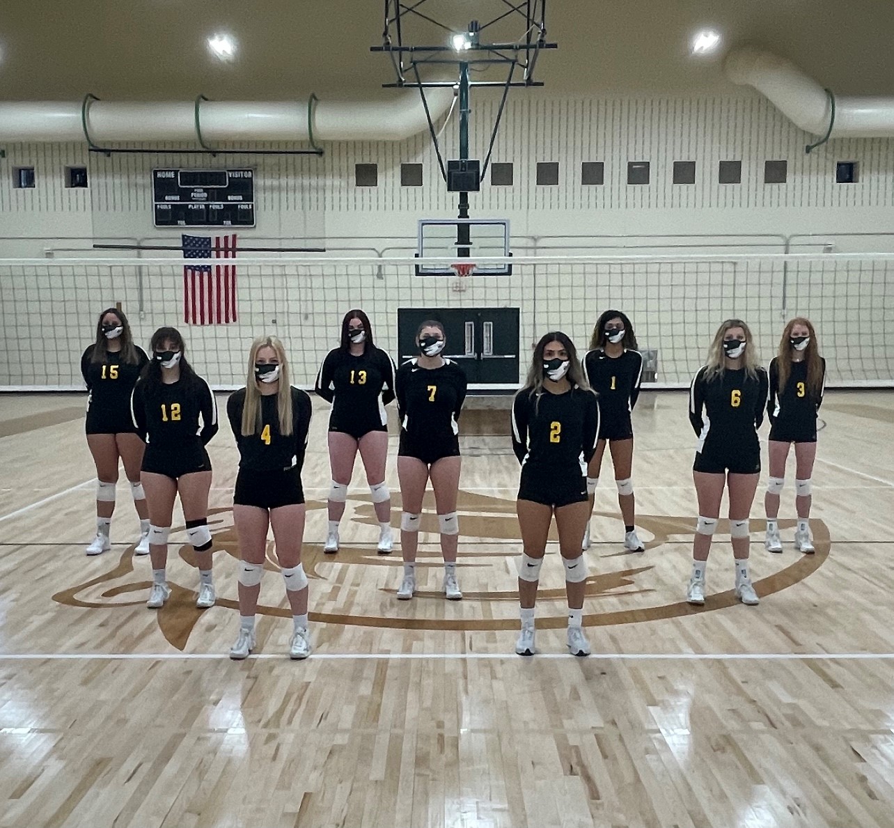 This is a team picture for the 2021 Dallas College- Brookhaven Volleyball Team. 