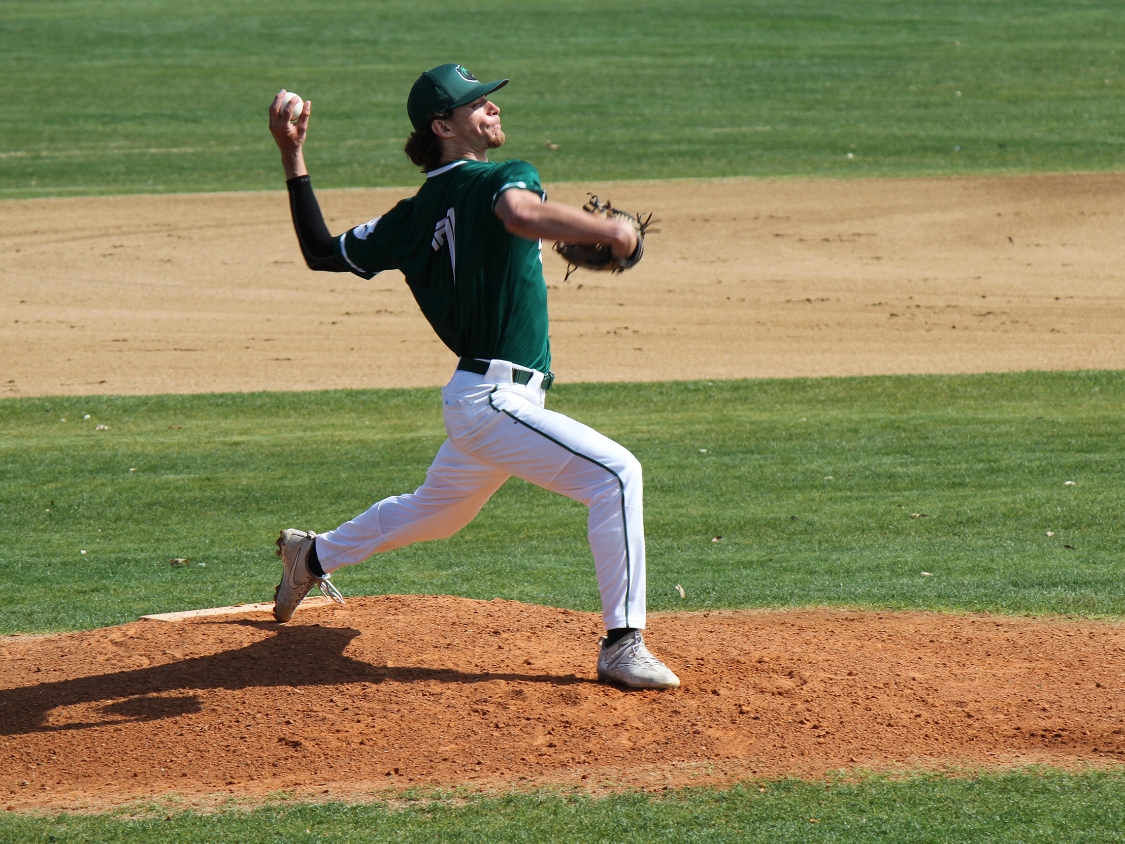 Bears Sweep Lions, Move up in DAC Standings
